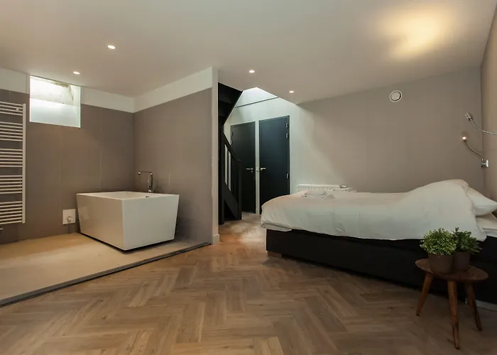 Stayci Serviced Apartments Westeinde