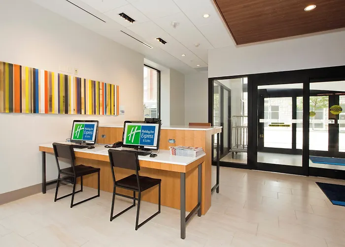 Holiday Inn Express & Suites Pittsburgh North Shore By Ihg