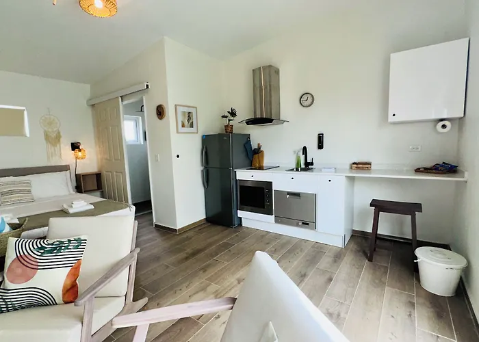 Vistalmar Ocean Suites