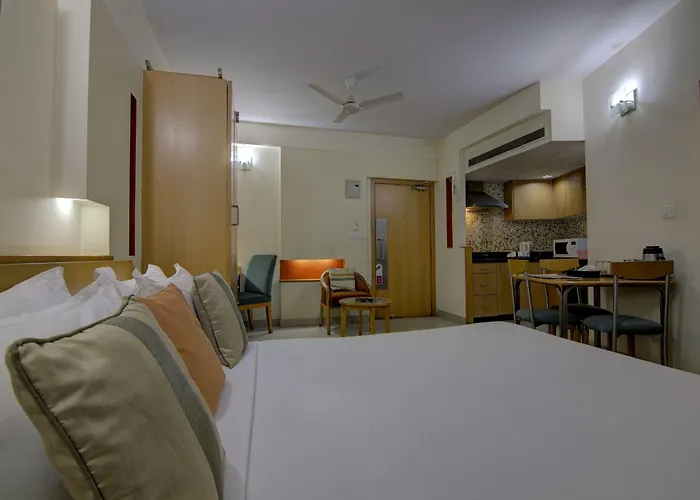 Tristar Serviced Apartments