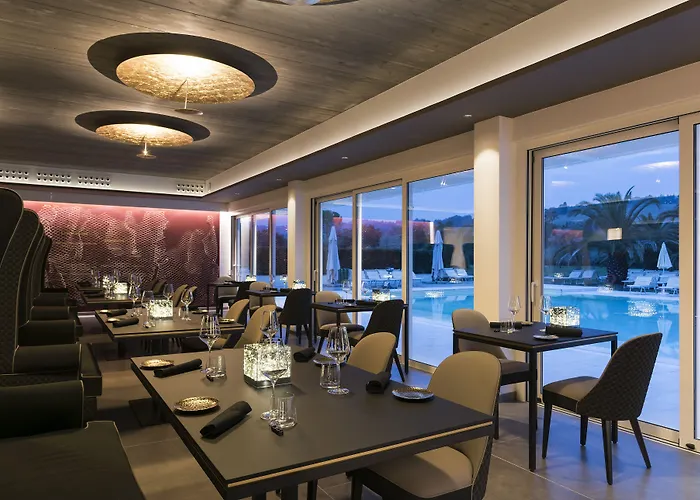 Finis Africae Hotel