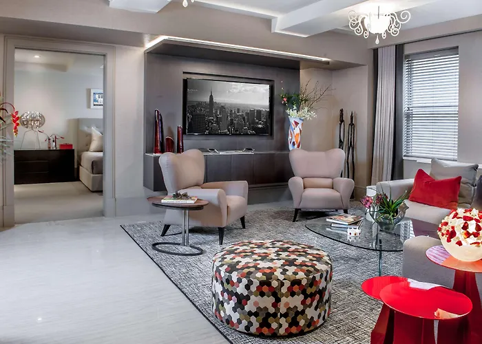 Lombardy Hotel
