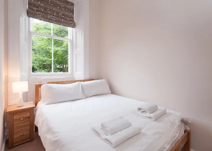 All Vacation Rentals Coates Gardens Residence