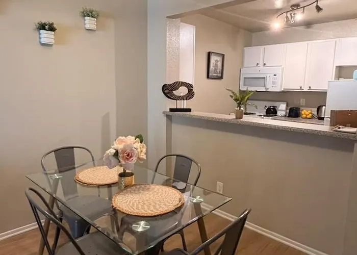 Amazing Universal Studios Loft Free Parking