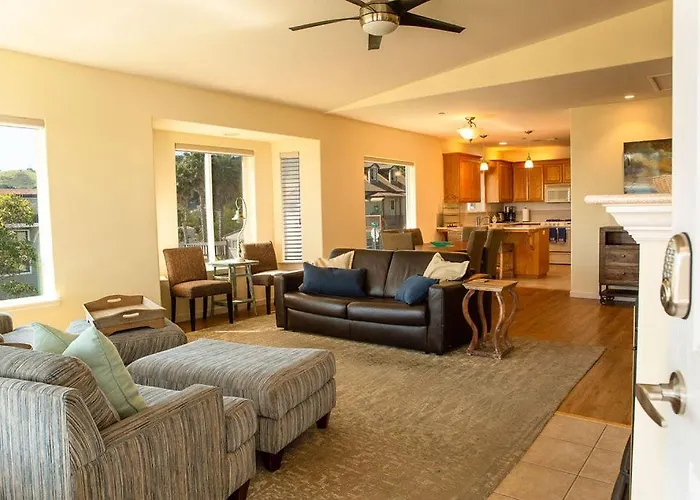 90 San Luis Street Unit C
