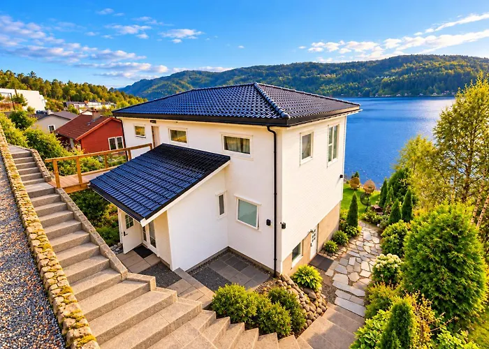 Bergen Sunrise Apartment - Self Check In - Free Parking
