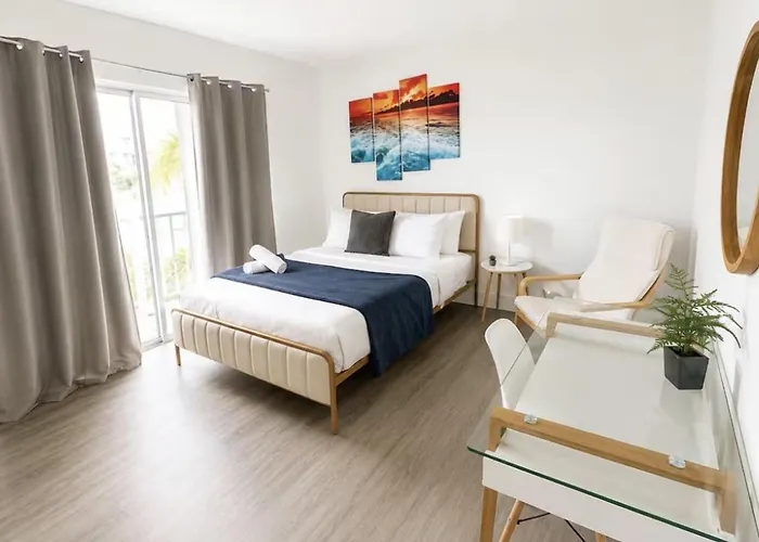 Ecostays Apartment Near Miami Airport - 303