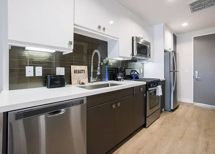 Suite #17 At The Wharf Dc By Monthier