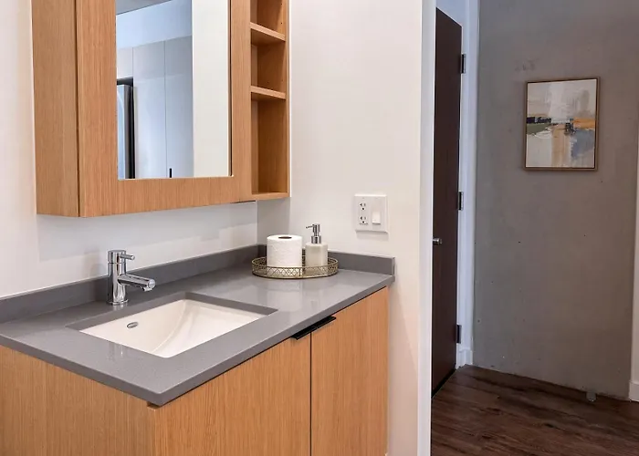 City & River View Suite - The Wharf Dc By Monthier