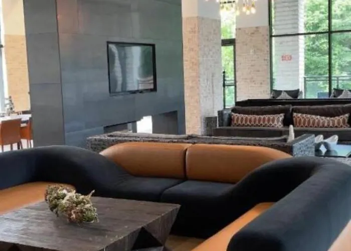 Buckhead Atlanta Luxury Suite