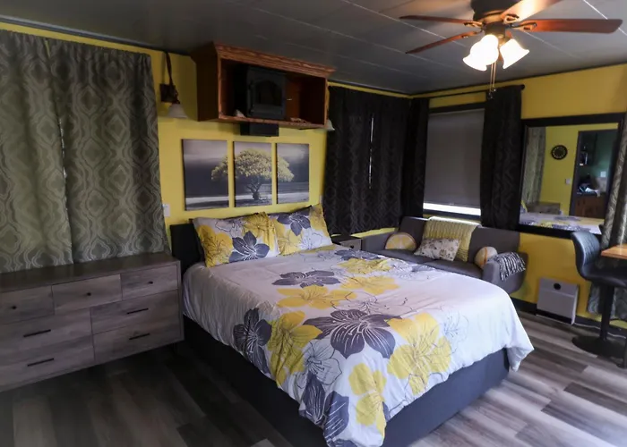 Olympic Getaways Cozy Studio And Hot Tub