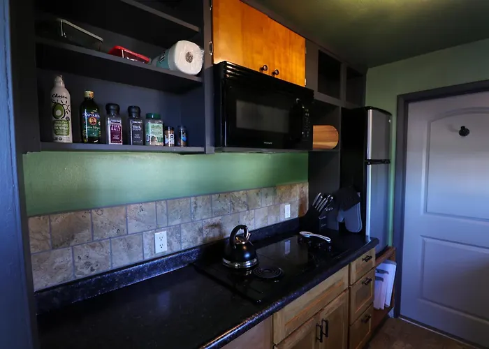 Olympic Getaways Cozy Studio And Hot Tub