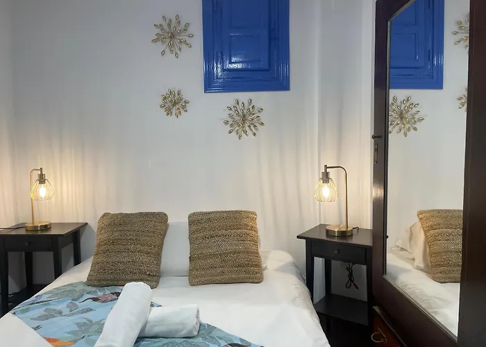 Apartamentos Nest Flats Paseo de los Tristes