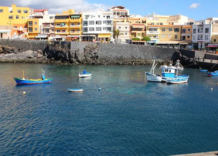 Los Abrigos Sea-Port View