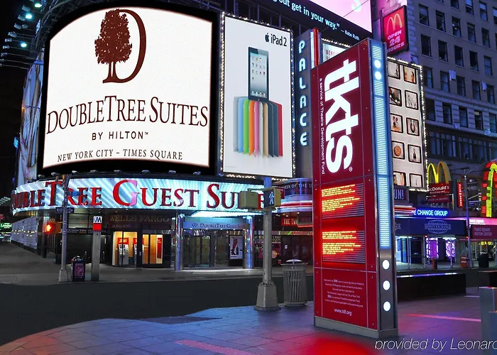 Boutique hotel only: Doubletree Suites By Hilton Nyc - Times Square