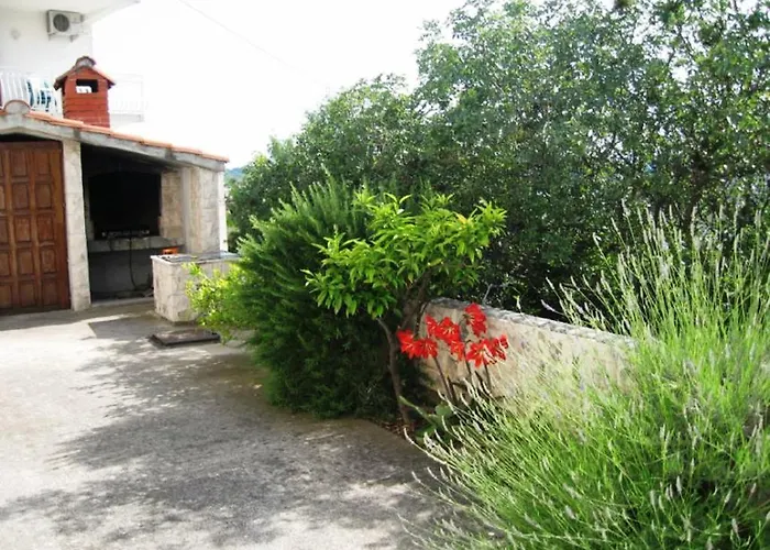 Ljiljana Apartment