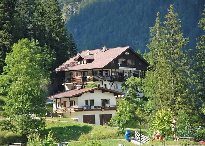 Ferienwohnung Pension Tirol