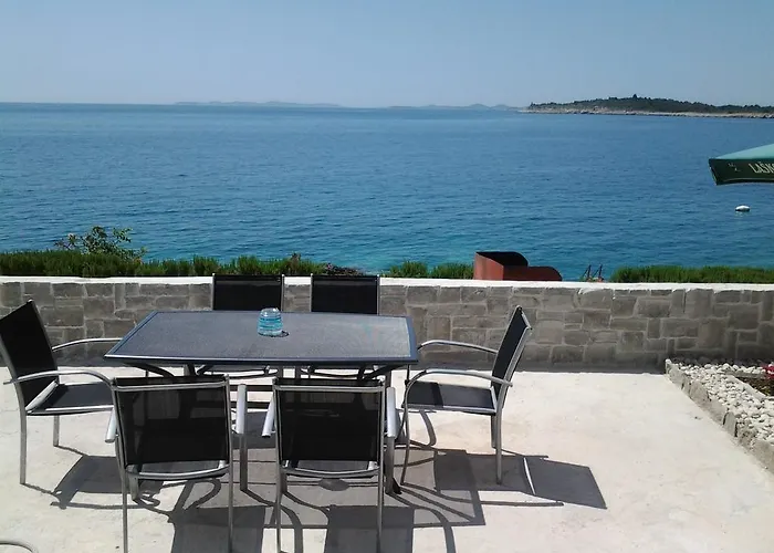 Apartments Govic