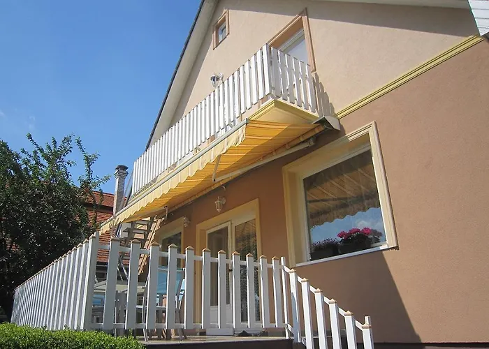Fanni Guest House