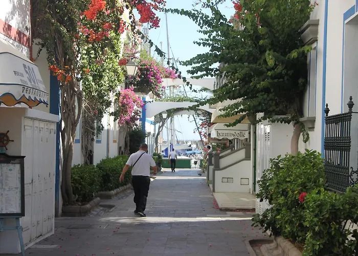 Las Brisas Mogan Apartamentos