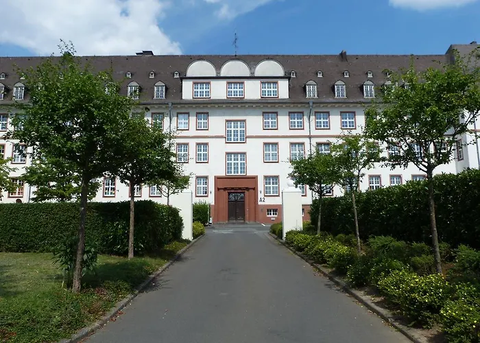 Spilburg Apartments