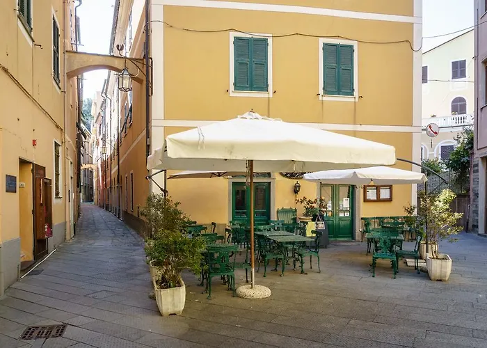 Cinque Terre Moneglia Apartments