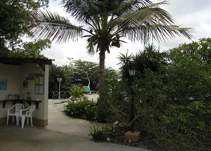 Apartment 1 And 5 In Windsock Beach Resort
