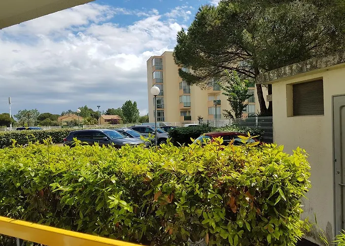 Plein Coeur Du Grau Du Roi - Les Cigales De La Mer - 100M De La Plage
