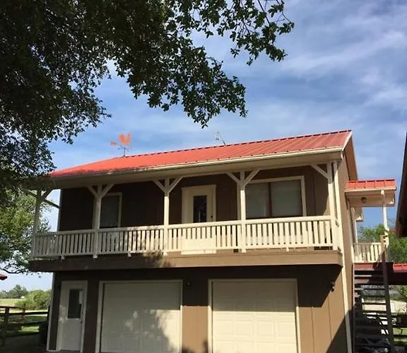 The Carriage House Of Canton
