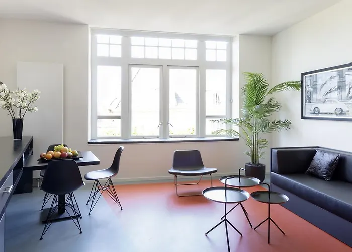 2L Hof Van Holland Apartments