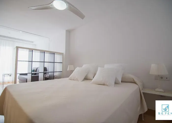Apartamentos Seven Village