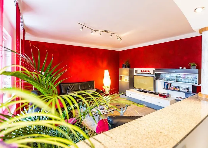 Ferienwohnung Koeln Messenaehe