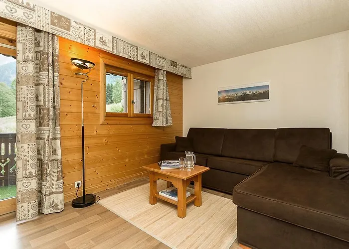 Apartment Refuge De Bellachat, Alpes Agency, Les Houches, Sleeps 4