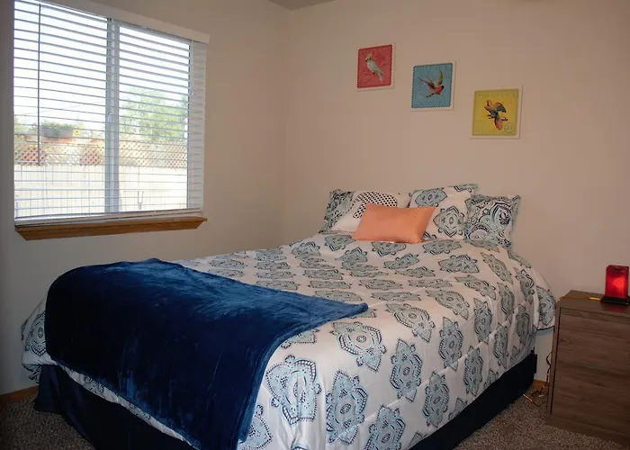 8635 Ustick Road Apartment