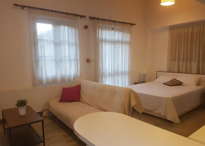 Kalopanayiotis Museum Inn