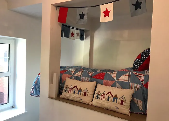 5, Sandleigh Apartment