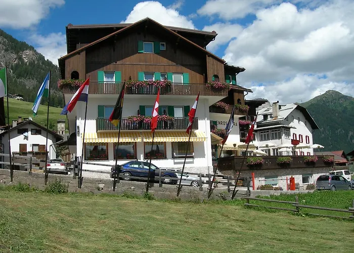 Sporthotel Enrosadira