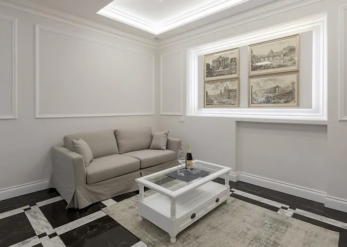 Aurora Luxury Suites