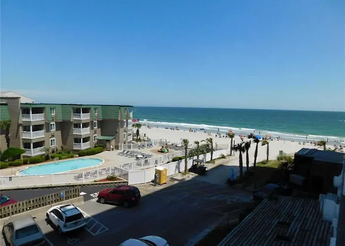 Hotels with a view Sands Ocean Club