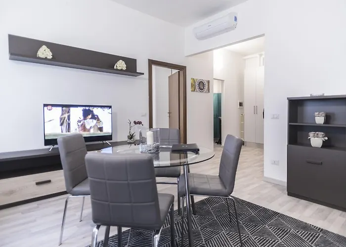 Hemeras Boutique Homes - City Center Design Flats