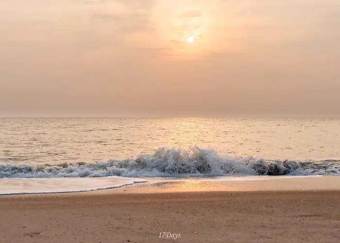 Sandy Beach Condo 17D