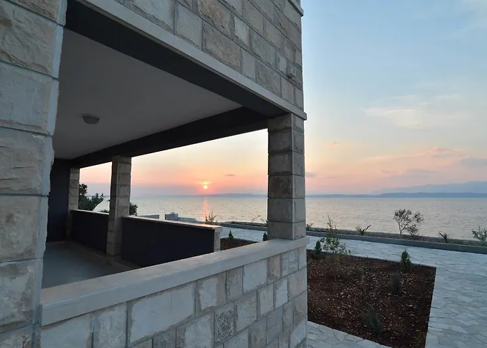 Apartments Dubas
