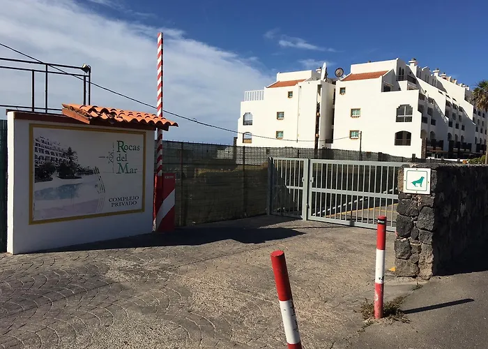 Apartamentos Rocas del Mar