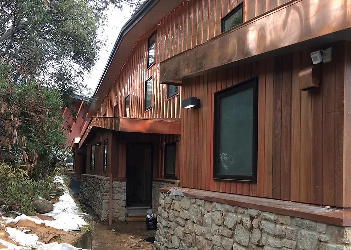 Maisonette, Falls Creek