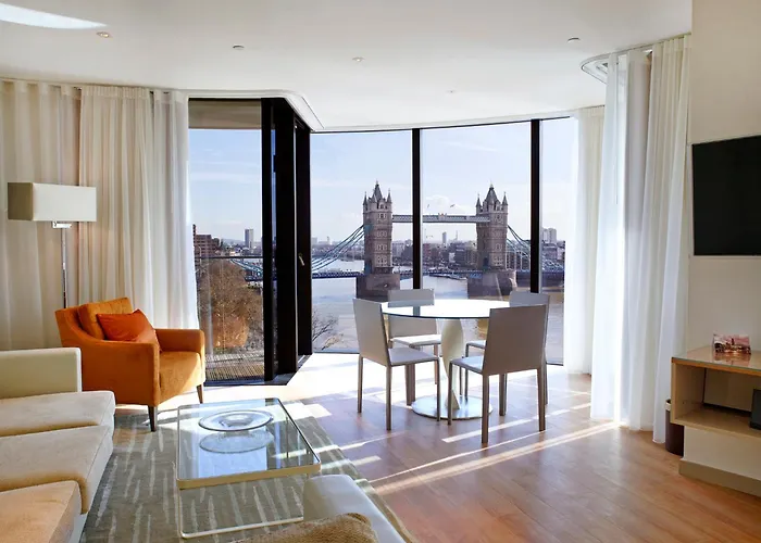 Lodging Cheval Three Quays At The Tower Of London