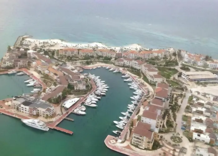 2Br Cap Cana Luxurious Marina Condo