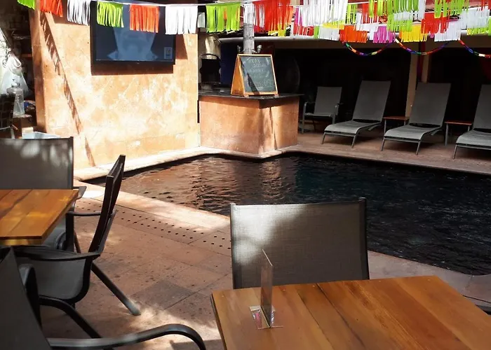 Hotel Mercurio - Caters To Gay Men