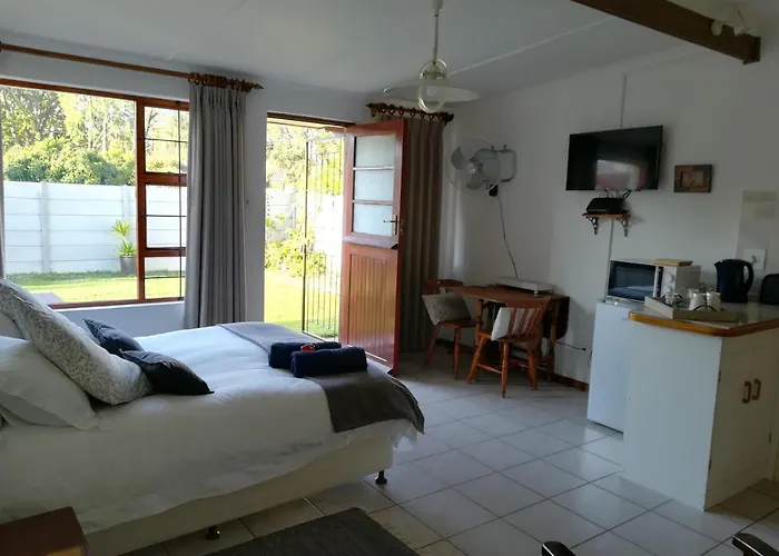 Apartment In Heather Park