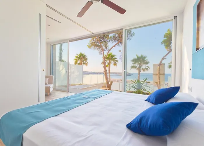 Suites At Sea
