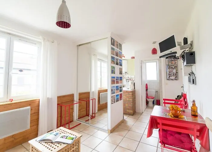 Le Studio Rouge De La Gare